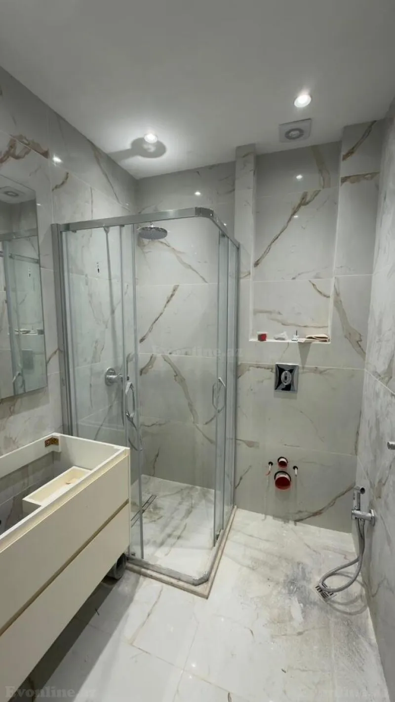 Satılır 3 otaqlı Mənzil Yeni tikili 72 m² Bakmil m. - şəkil 14