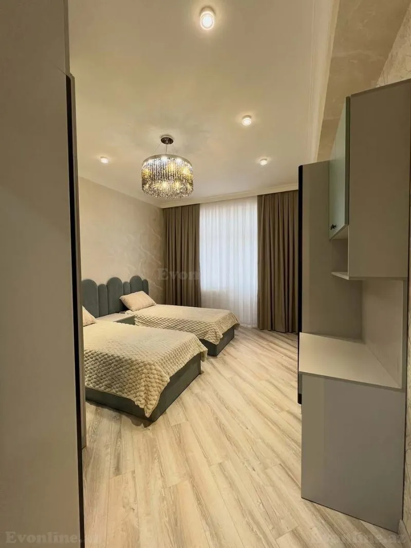Satılır 3 otaqlı Mənzil Yeni tikili 90 m² Xətai r. - şəkil 11