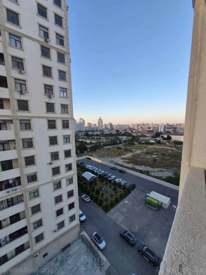 Satılır 2 otaqlı Mənzil Yeni tikili 56 m² Yasamal r. - şəkil 3