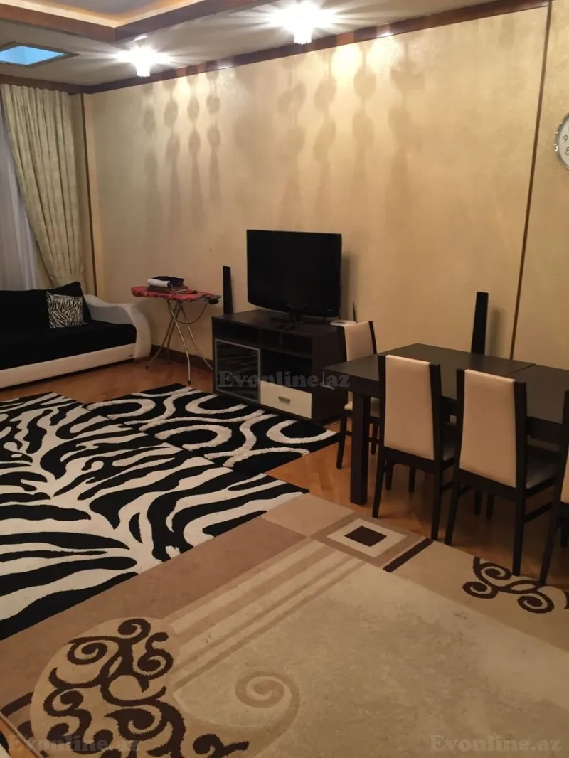 Satılır 4 otaqlı Mənzil Yeni tikili 200 m² Elmlər Akademiyası m. - şəkil 3