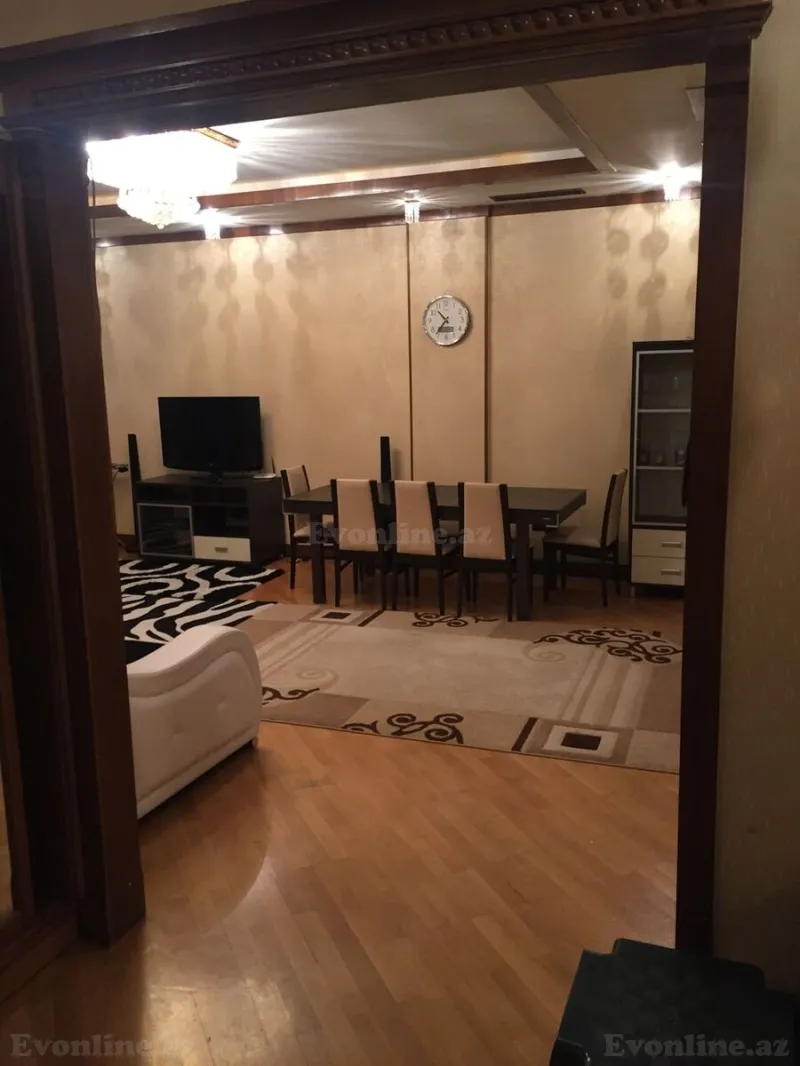 Satılır 4 otaqlı Mənzil Yeni tikili 200 m² Elmlər Akademiyası m. - şəkil 5