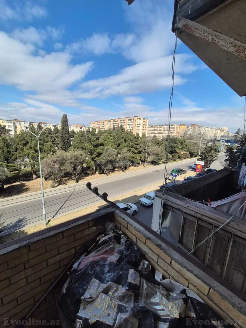 Satılır 3 otaqlı Mənzil Köhnə tikili 64 m² Xalqlar Dostluğu m. - şəkil 4