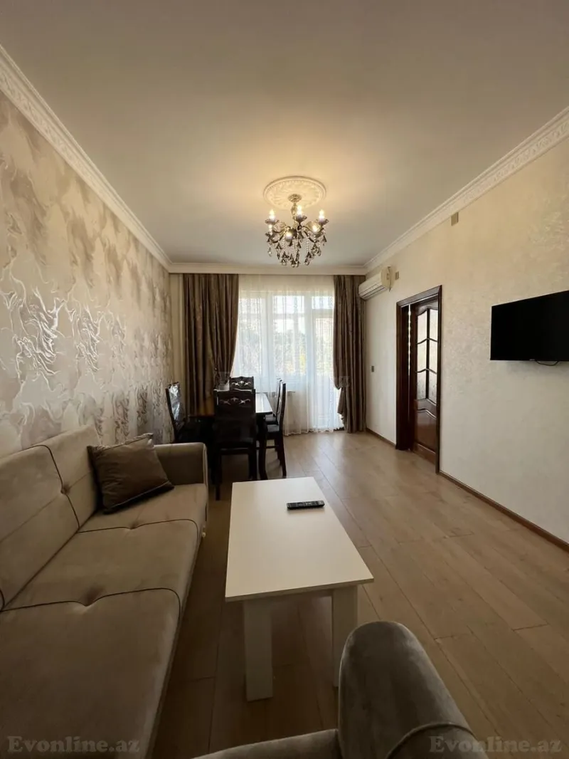 Satılır 2 otaqlı Mənzil Köhnə tikili 55 m² Yasamal