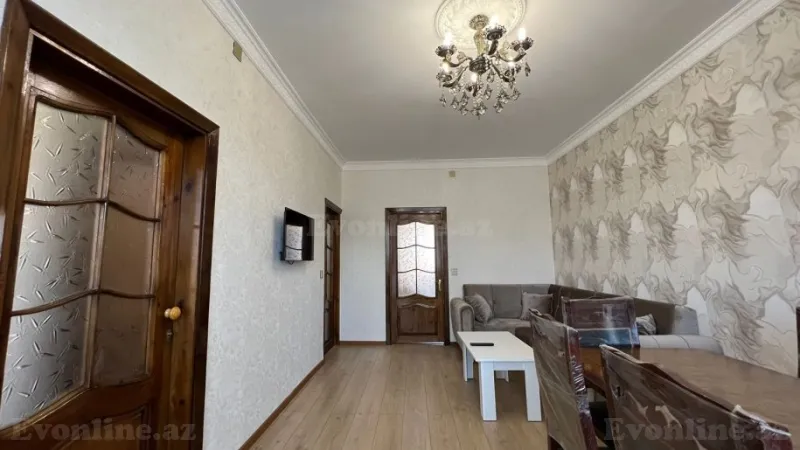 Satılır 2 otaqlı Mənzil Köhnə tikili 55 m² Yasamal - şəkil 2