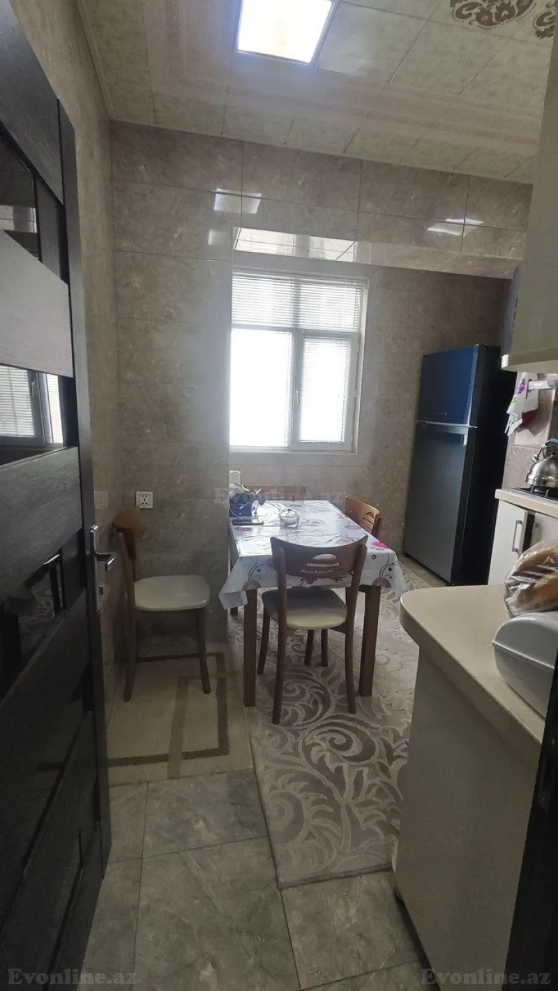Satılır 5 otaqlı Mənzil Köhnə tikili 120 m² 8-ci mikrorayon - şəkil 21
