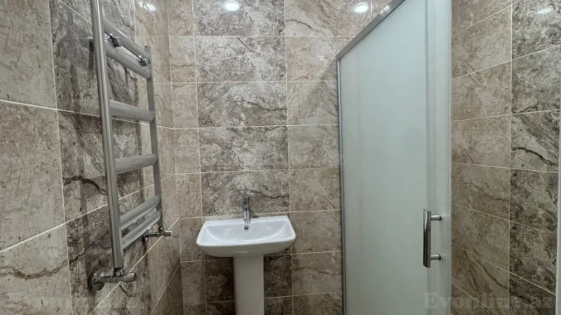 Kirayə verilir 3 otaqlı Mənzil Yeni tikili 25 m² Bayıl - şəkil 11