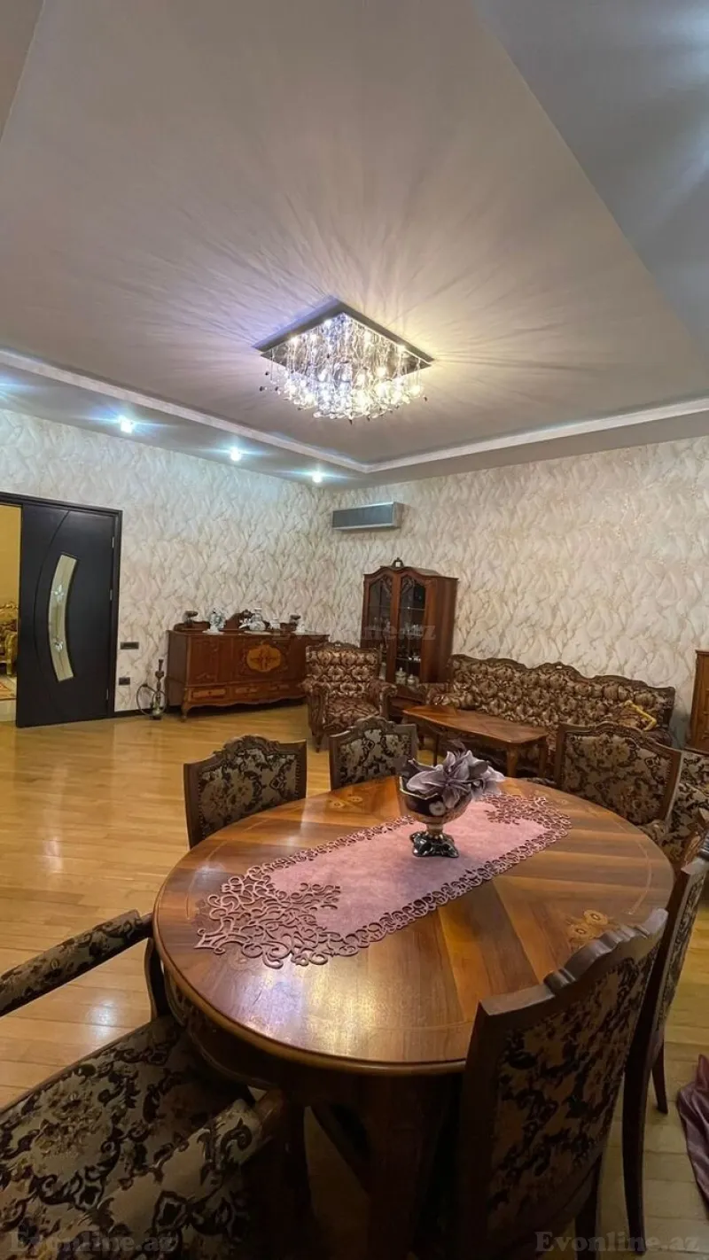 Satılır 4 otaqlı Mənzil Yeni tikili 178 m² 28 May m. - şəkil 2