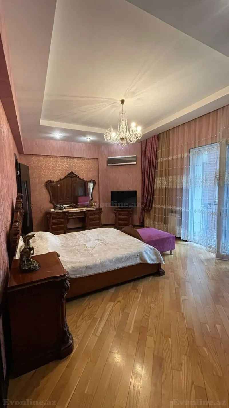 Satılır 4 otaqlı Mənzil Yeni tikili 178 m² 28 May m. - şəkil 5
