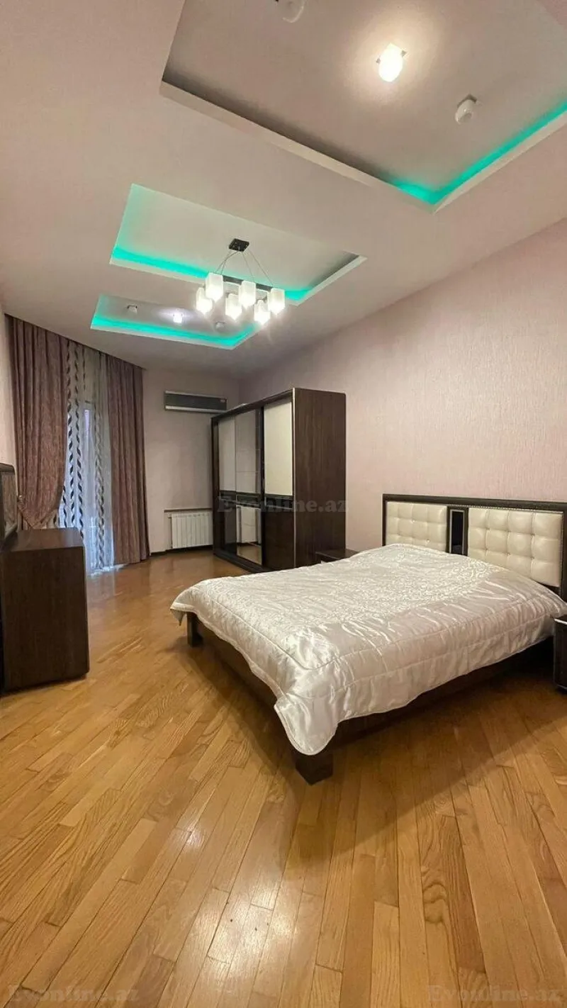 Satılır 4 otaqlı Mənzil Yeni tikili 178 m² 28 May m. - şəkil 7