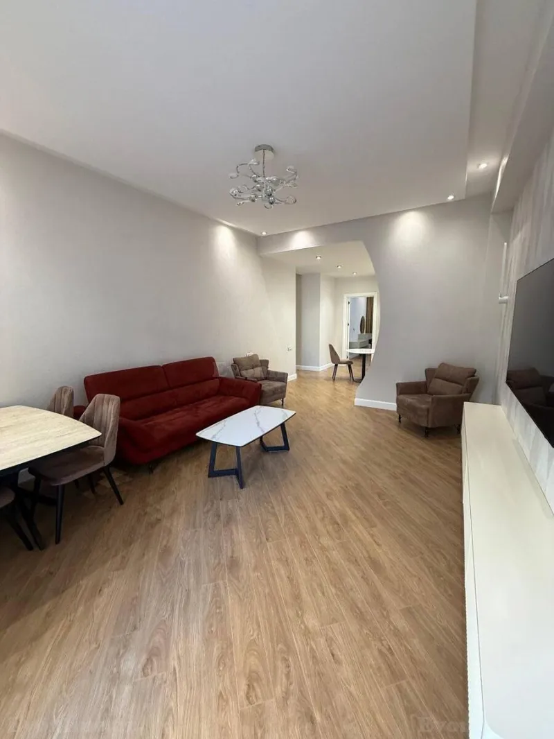 Kirayə verilir 3 otaqlı Mənzil Yeni tikili 105 m² Xətai r. - şəkil 3