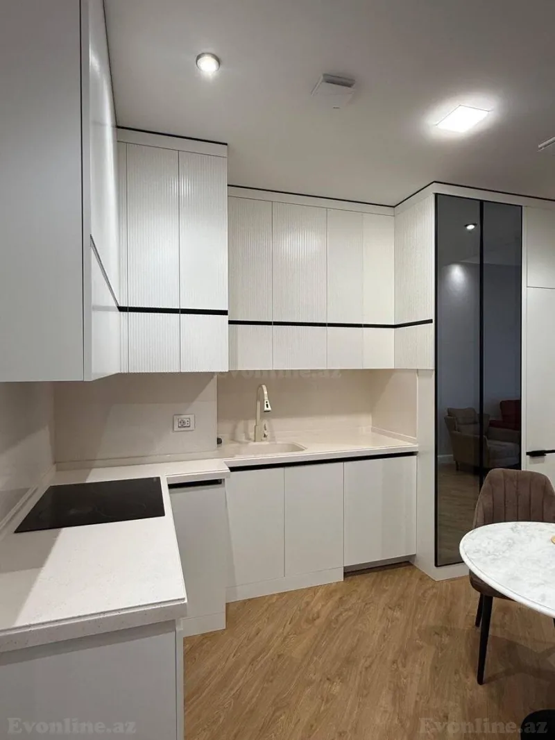 Kirayə verilir 3 otaqlı Mənzil Yeni tikili 105 m² Xətai r. - şəkil 8