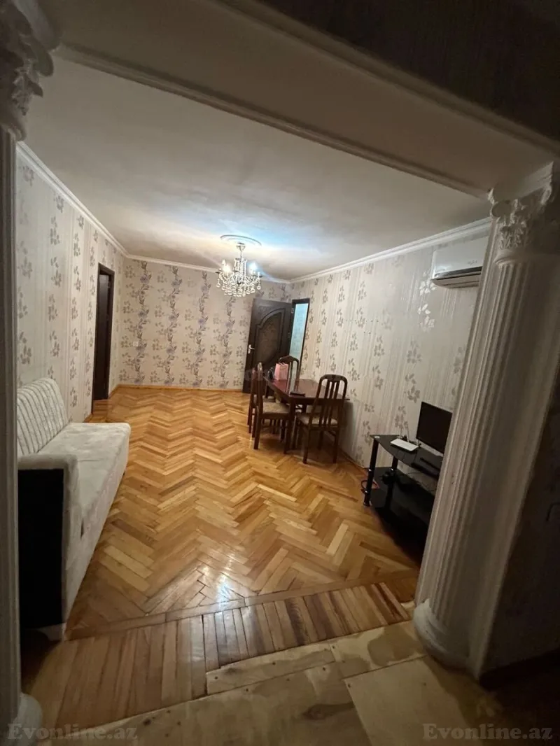 Kirayə verilir 2 otaqlı Mənzil Köhnə tikili 60 m² Yasamal