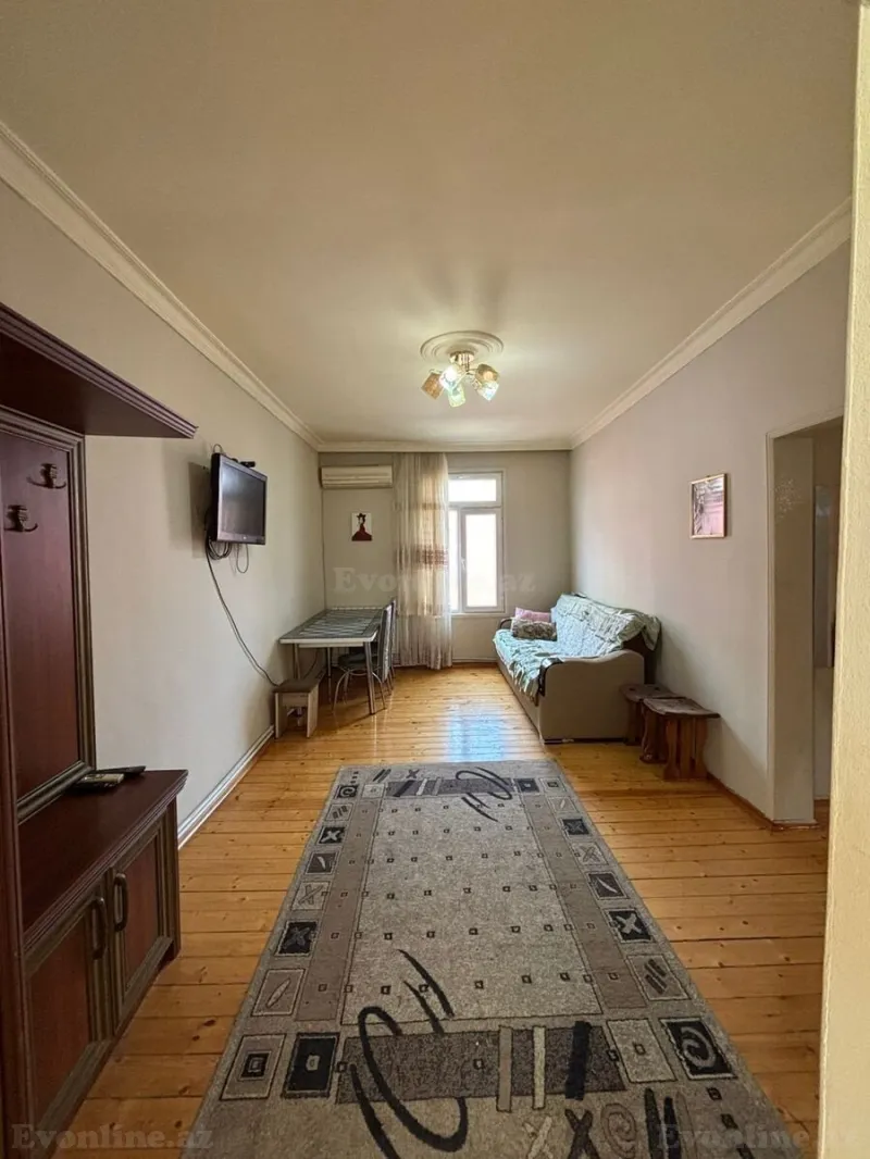Satılır 2 otaqlı Mənzil Köhnə tikili 60 m² Sahil m. - şəkil 4