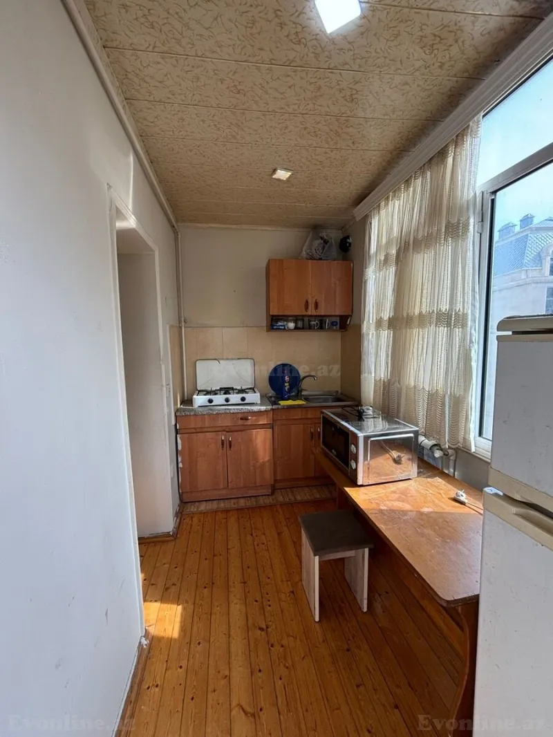 Satılır 2 otaqlı Mənzil Köhnə tikili 60 m² Sahil m. - şəkil 7