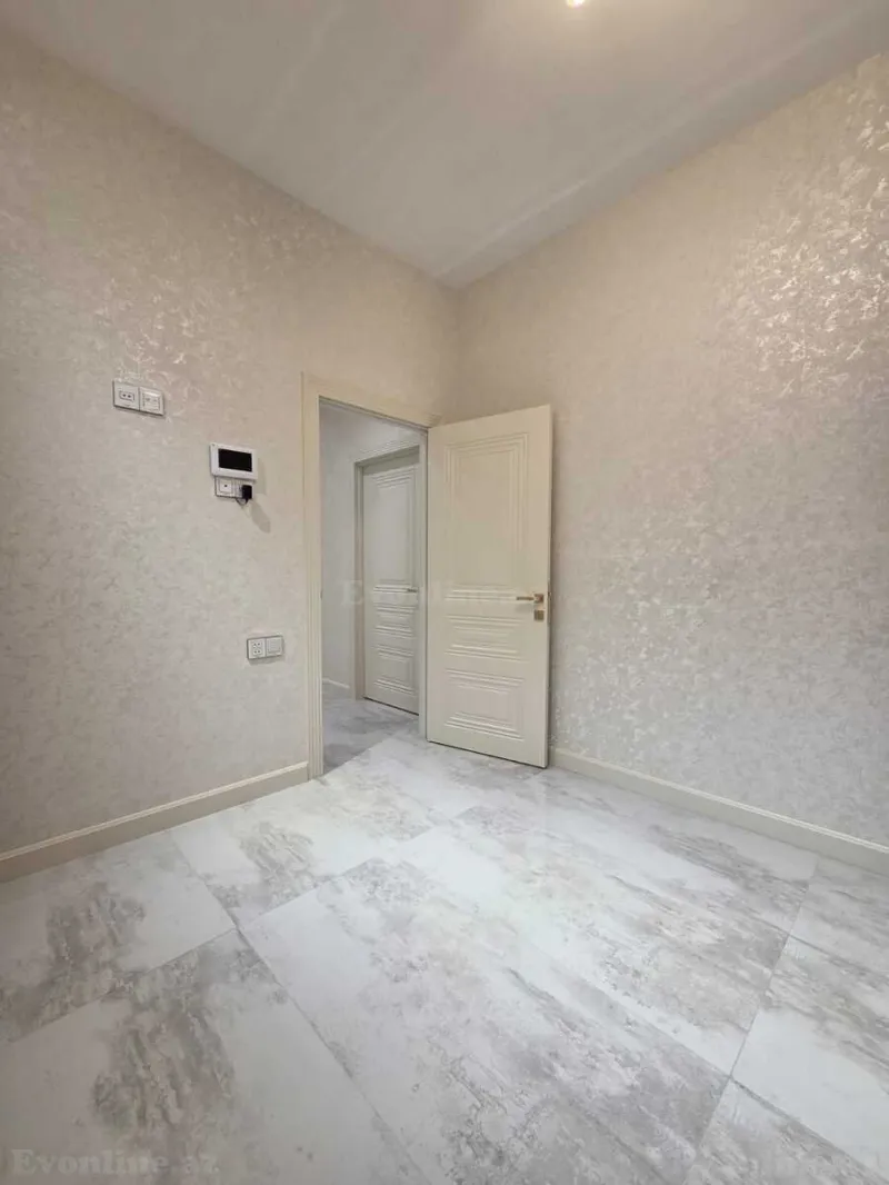 Satılır 2 otaqlı Mənzil Yeni tikili 80 m² Xətai r. - şəkil 15