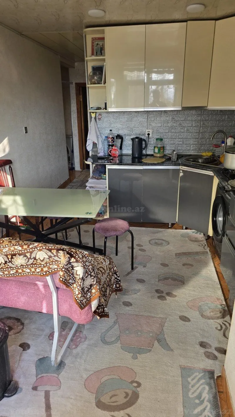 Satılır 4 otaqlı Mənzil Köhnə tikili 100 m² Həzi Aslanov m. - şəkil 5