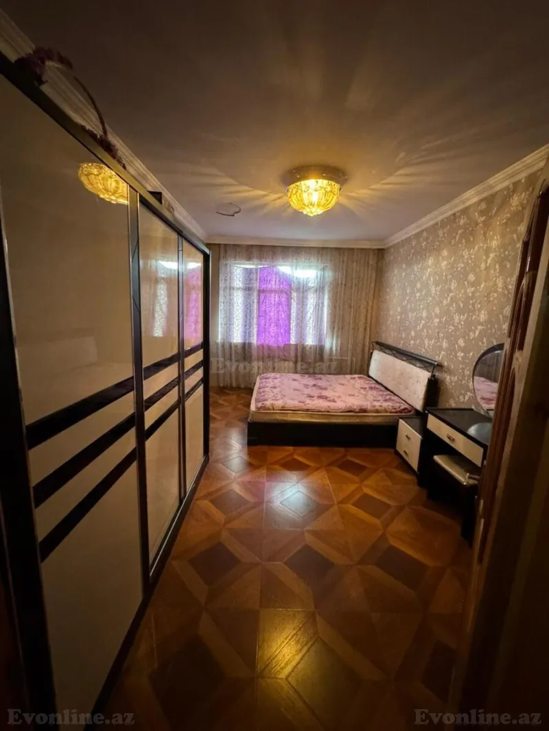 Kirayə verilir 2 otaqlı Mənzil Köhnə tikili 47 m² 3-cü mikrorayon