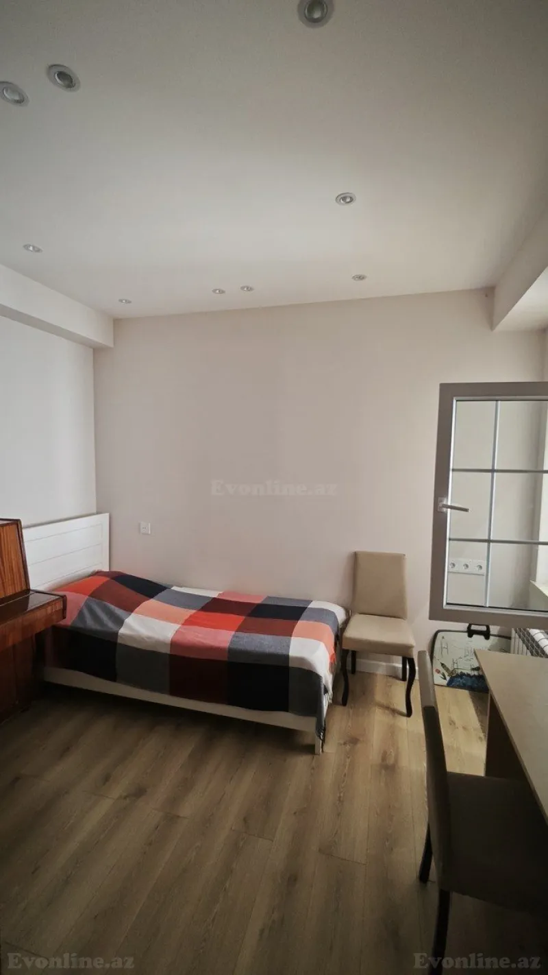 Satılır 4 otaqlı Mənzil Yeni tikili 100 m² Neftçilər m. - şəkil 6