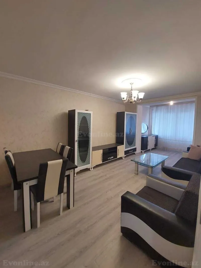 Satılır 3 otaqlı Mənzil Köhnə tikili 70 m² Gənclik m. - şəkil 4