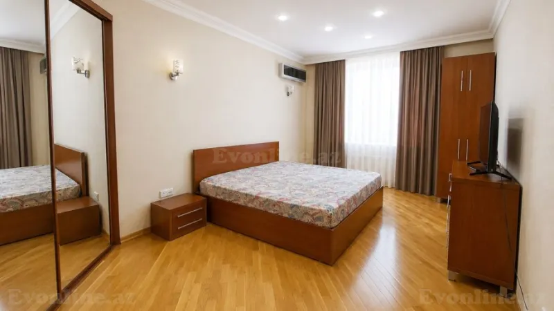 Satılır 3 otaqlı Mənzil Yeni tikili 125 m² Nizami m. - şəkil 3