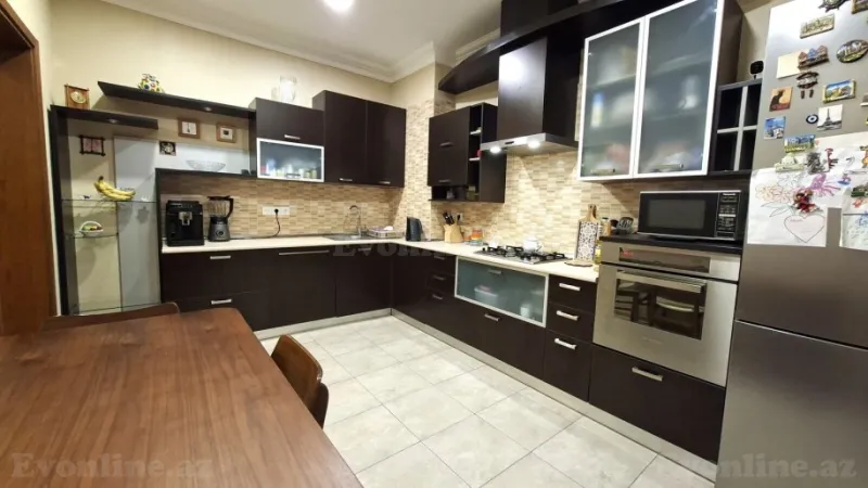 Satılır 3 otaqlı Mənzil Yeni tikili 125 m² Nizami m. - şəkil 10