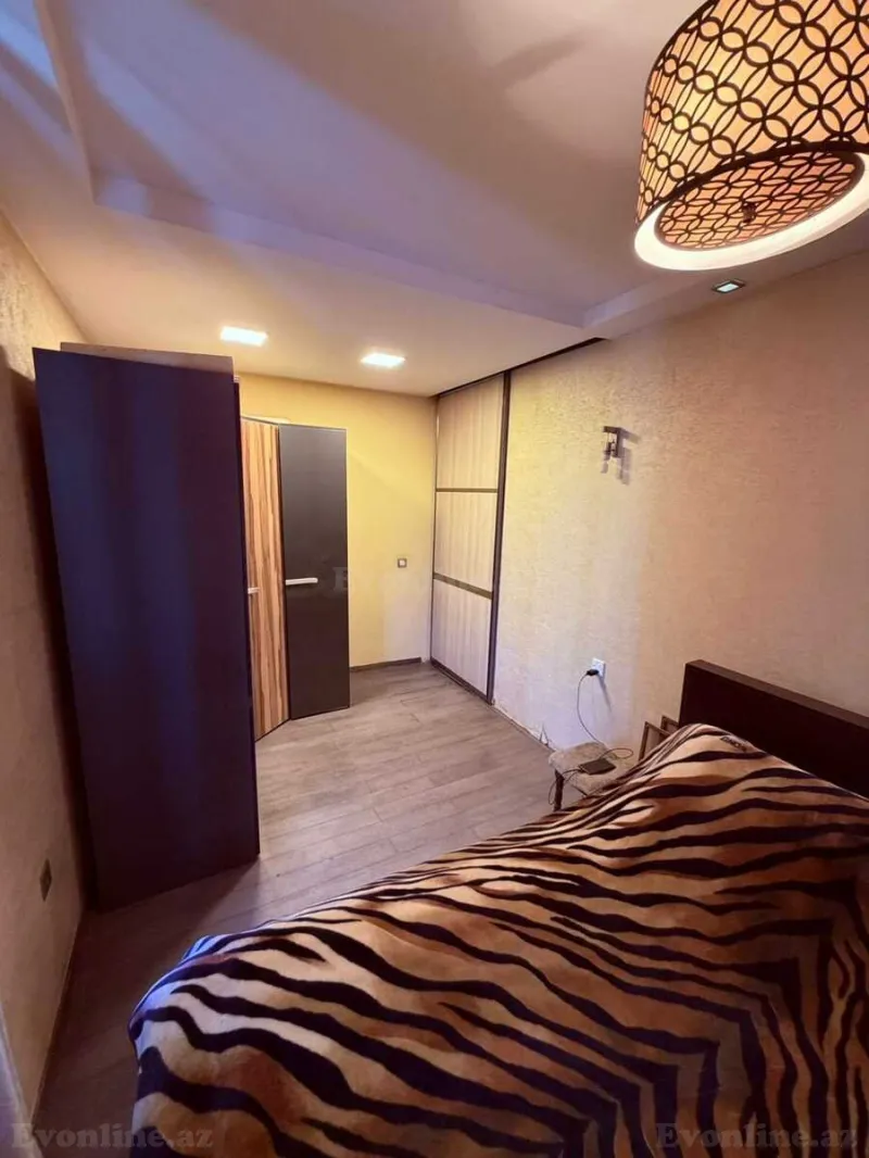 Satılır 2 otaqlı Mənzil Köhnə tikili 55 m² Nizami m. - şəkil 9