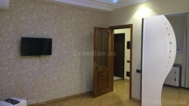 Kirayə verilir 2 otaqlı Mənzil Yeni tikili 90 m² Xətai m. - şəkil 9