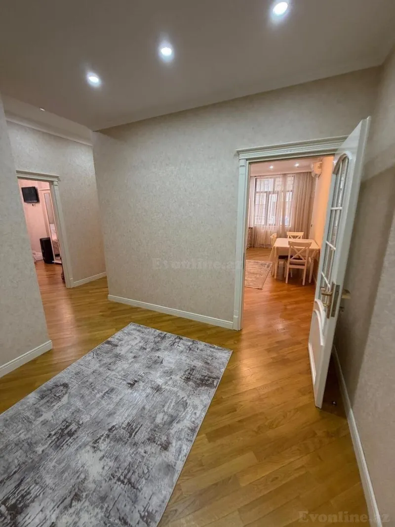 Satılır 3 otaqlı Mənzil Yeni tikili 140 m² Nəsimi r. - şəkil 4
