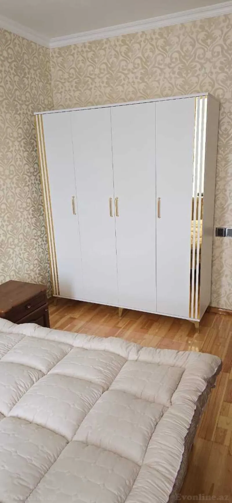 Kirayə verilir 2 otaqlı Mənzil Köhnə tikili 65 m² Həzi Aslanov m. - şəkil 2
