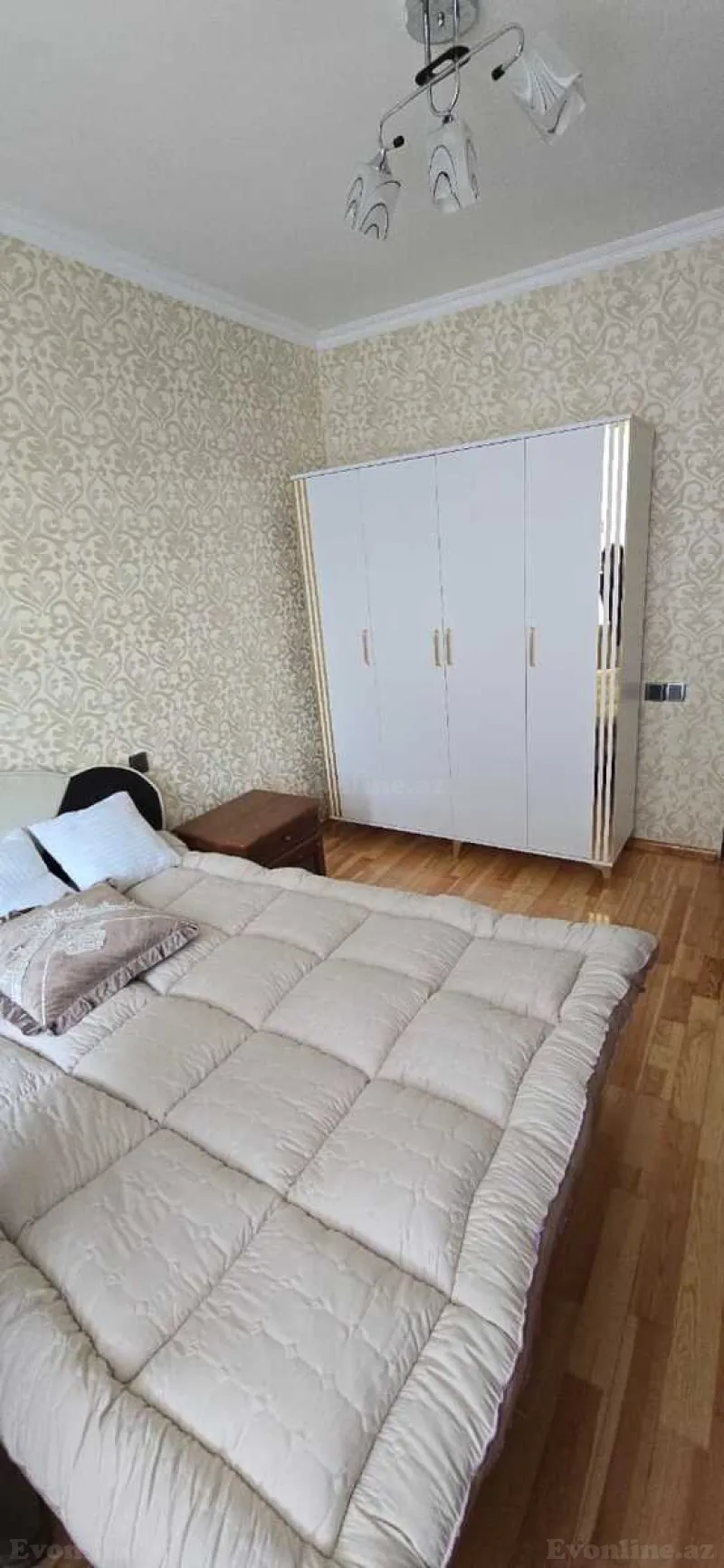 Kirayə verilir 2 otaqlı Mənzil Köhnə tikili 65 m² Həzi Aslanov m. - şəkil 3