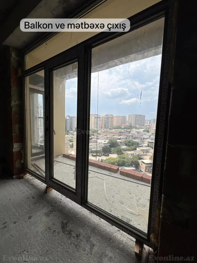 Satılır 3 otaqlı Mənzil Yeni tikili 174 m² 28 May m. - şəkil 6