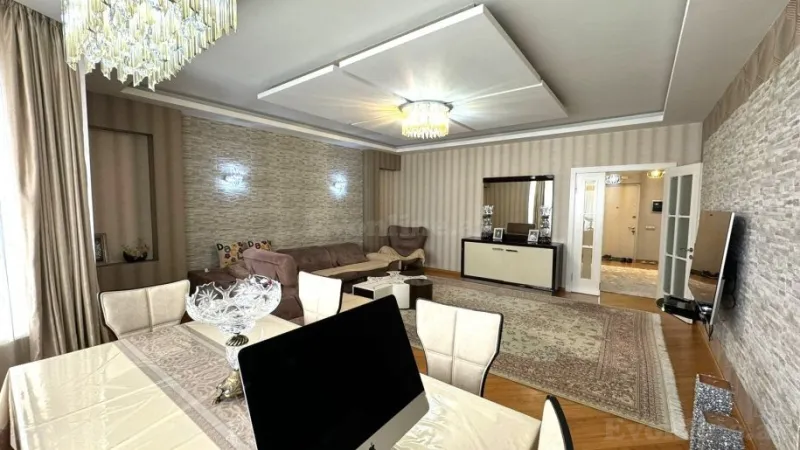 Satılır 4 otaqlı Mənzil Yeni tikili 190 m² 8 Noyabr m. - şəkil 5