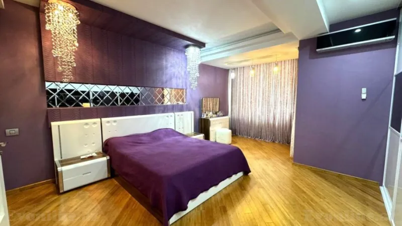 Satılır 4 otaqlı Mənzil Yeni tikili 190 m² 8 Noyabr m. - şəkil 7
