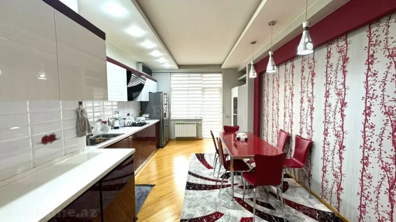 Satılır 4 otaqlı Mənzil Yeni tikili 190 m² 8 Noyabr m. - şəkil 18