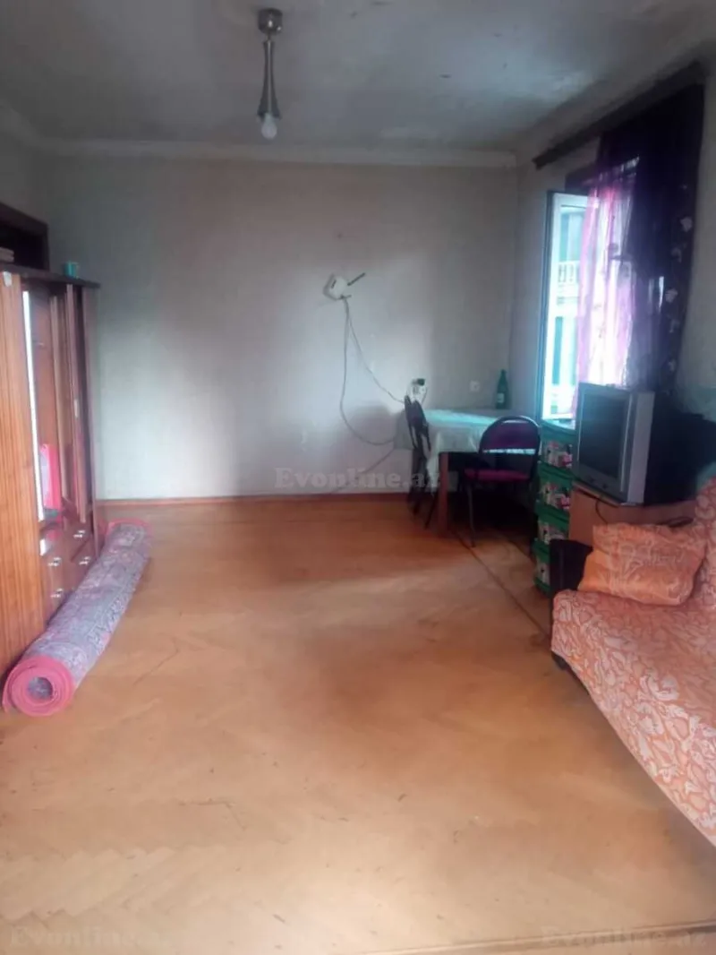 Kirayə verilir 2 otaqlı Mənzil Köhnə tikili 35 m² 28 May m. - şəkil 2