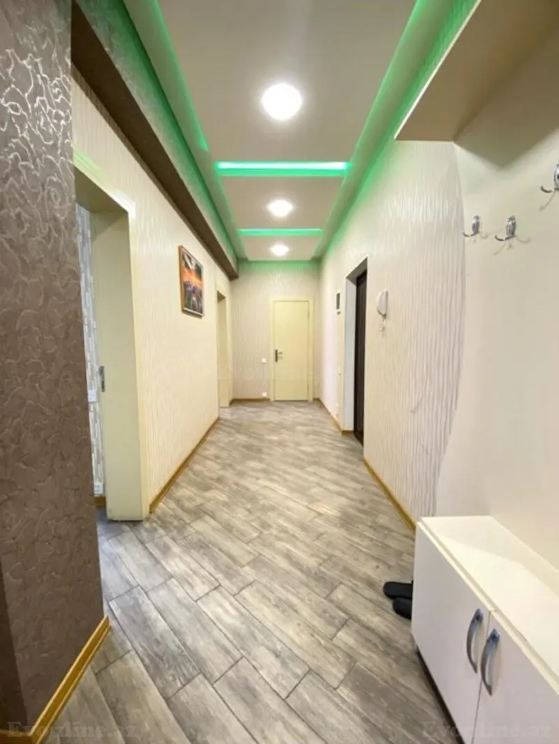 Satılır 3 otaqlı Mənzil Yeni tikili 95 m² Həzi Aslanov m. - şəkil 5