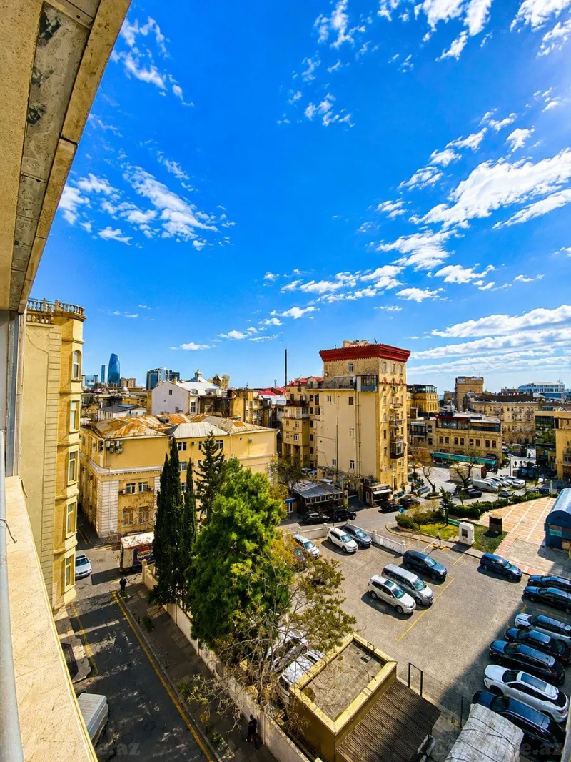 Satılır 5 otaqlı Mənzil Yeni tikili 257 m² Sahil m. - şəkil 8