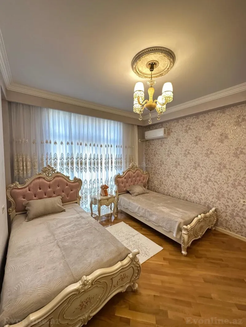 Kirayə verilir 3 otaqlı Mənzil Yeni tikili 150 m² 28 May m. - şəkil 9