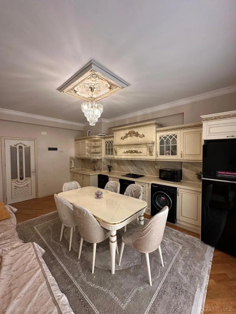 Kirayə verilir 3 otaqlı Mənzil Yeni tikili 150 m² 28 May m. - şəkil 11