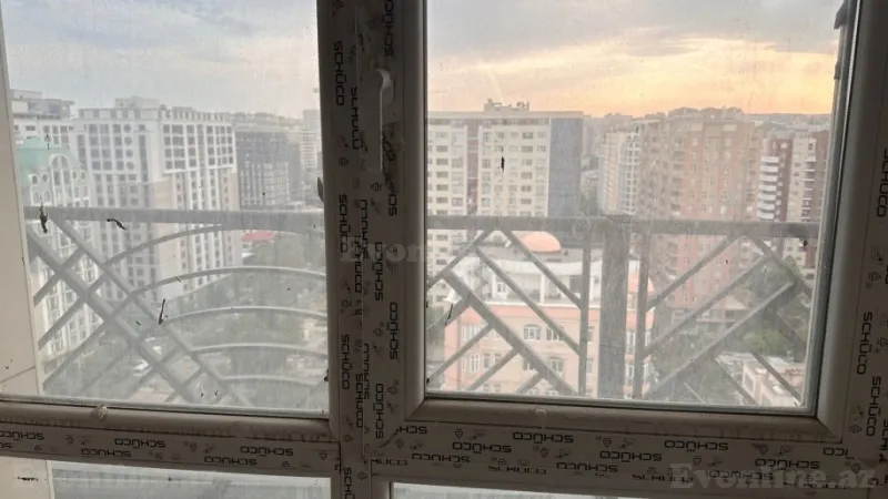 Satılır 3 otaqlı Mənzil Yeni tikili 158 m² Nəsimi r. - şəkil 12