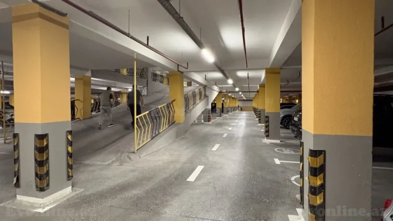 Satılır 3 otaqlı Mənzil Yeni tikili 142 m² Nərimanov r. - şəkil 8