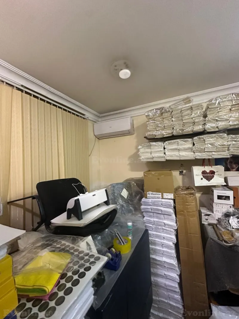 Satılır Obyekt 30 m² Səbail r. - şəkil 2