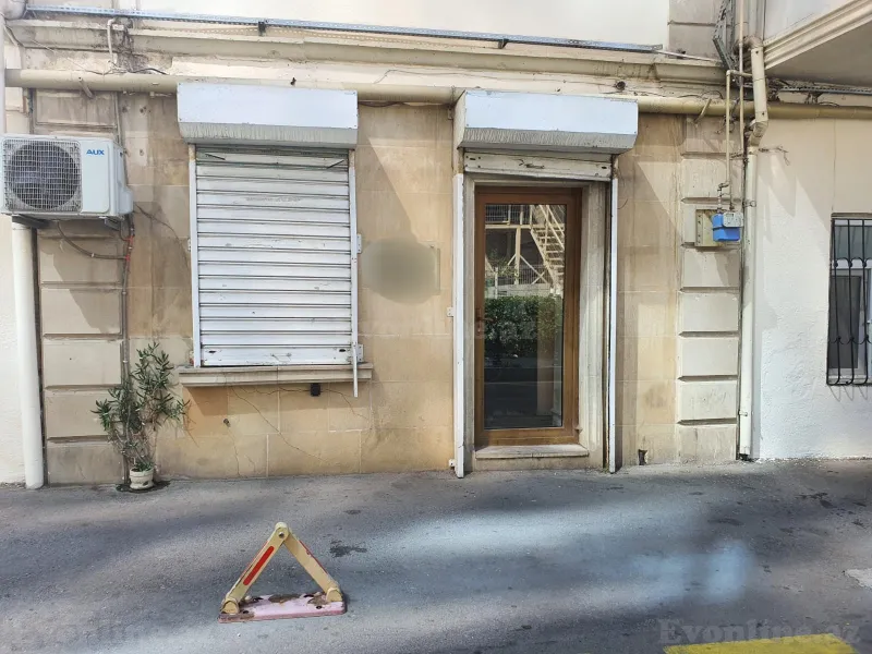 Satılır Obyekt 30 m² Səbail r. - şəkil 4