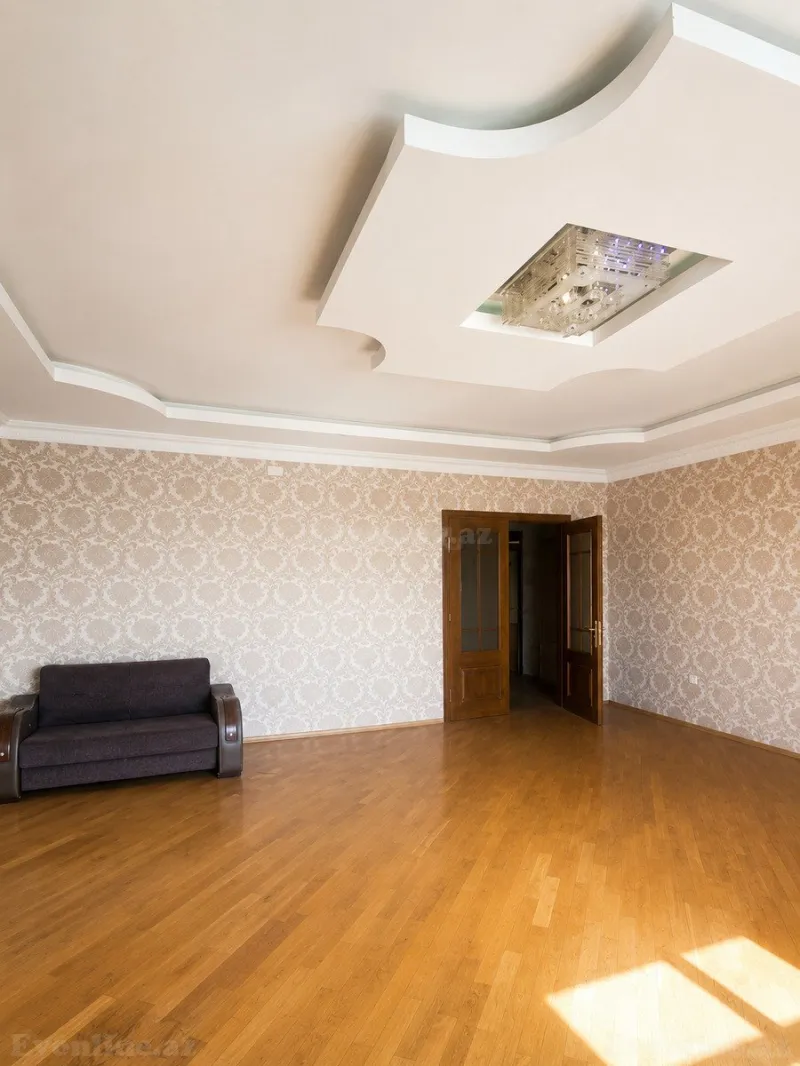 Satılır 3 otaqlı Mənzil Yeni tikili 135 m² Yasamal - şəkil 2