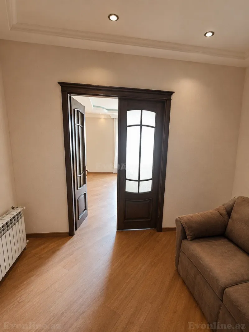 Satılır 3 otaqlı Mənzil Yeni tikili 135 m² Yasamal - şəkil 3