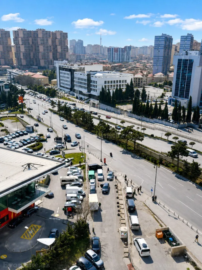 Satılır 3 otaqlı Mənzil Yeni tikili 135 m² Yasamal - şəkil 10