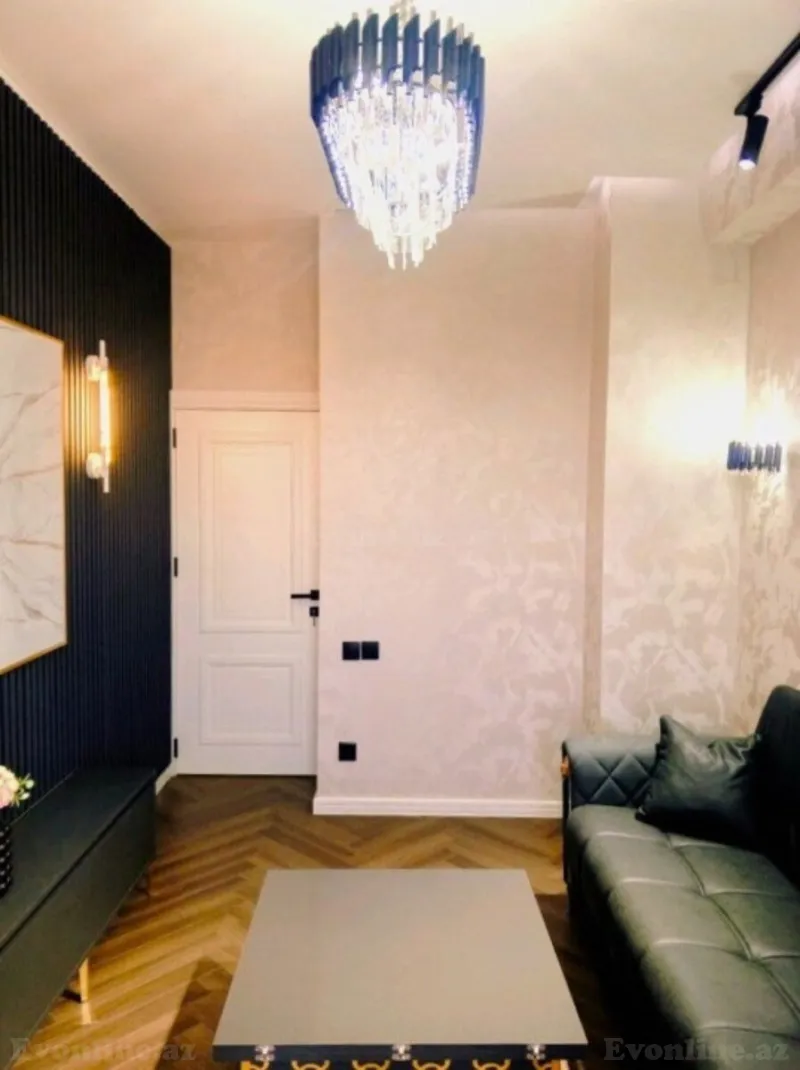 Satılır 2 otaqlı Mənzil Yeni tikili 50 m² Memar Əcəmi m. - şəkil 4