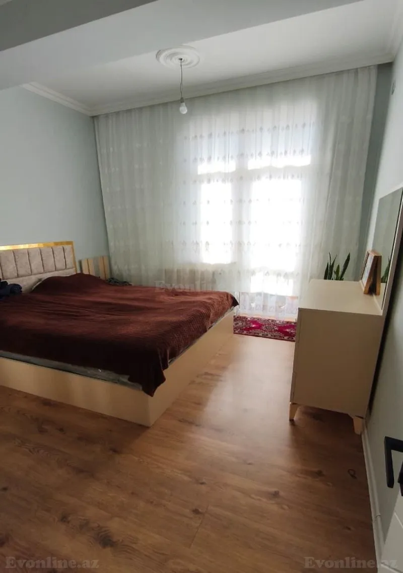 Satılır 4 otaqlı Mənzil Yeni tikili 130 m² 8 Noyabr m. - şəkil 5