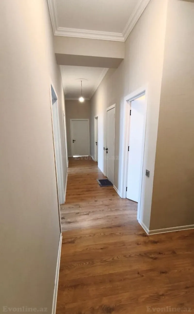 Satılır 4 otaqlı Mənzil Yeni tikili 130 m² 8 Noyabr m. - şəkil 7