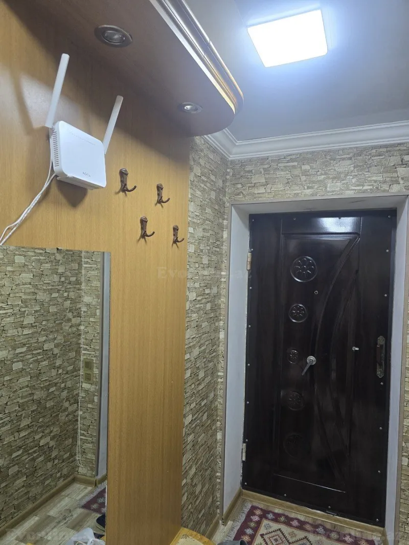 Kirayə verilir 3 otaqlı Mənzil Köhnə tikili 60 m² Nizami m. - şəkil 4